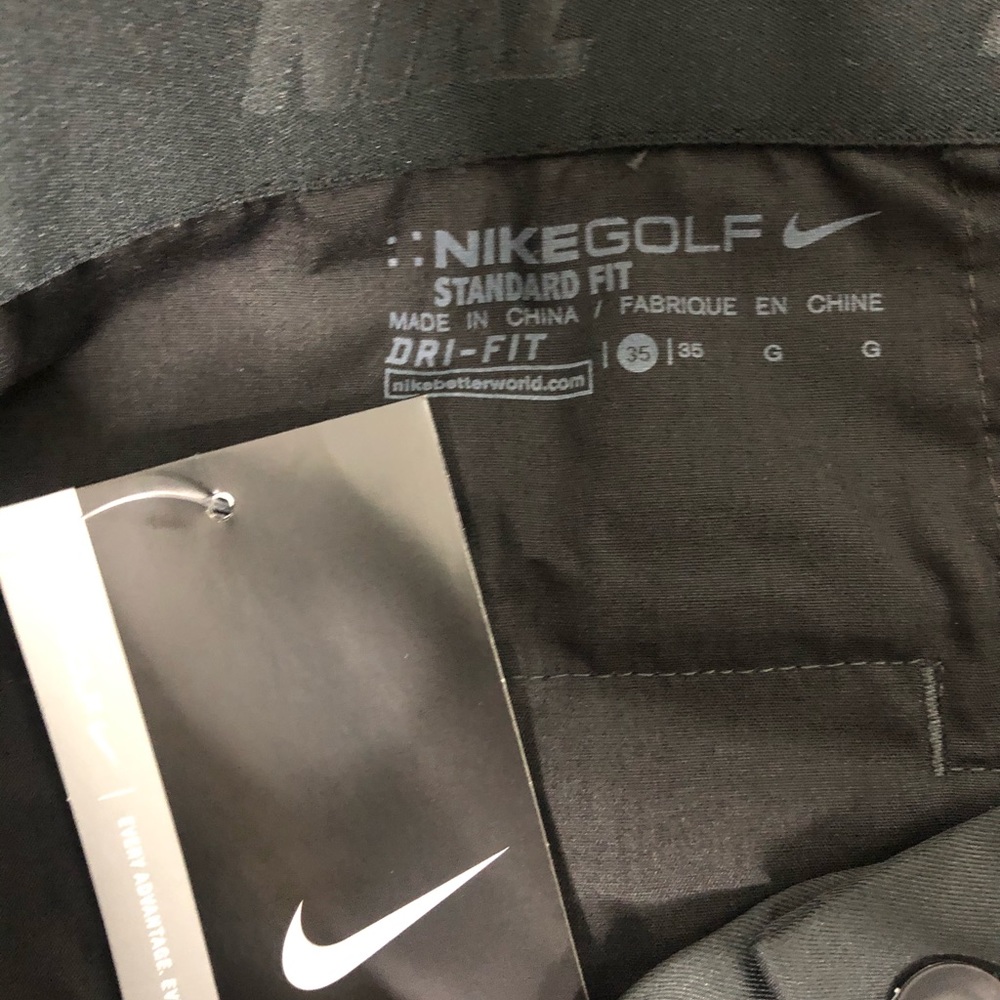 Nike Men's Black Golf Shorts Size 35 NWT - Picture 2 of 5
